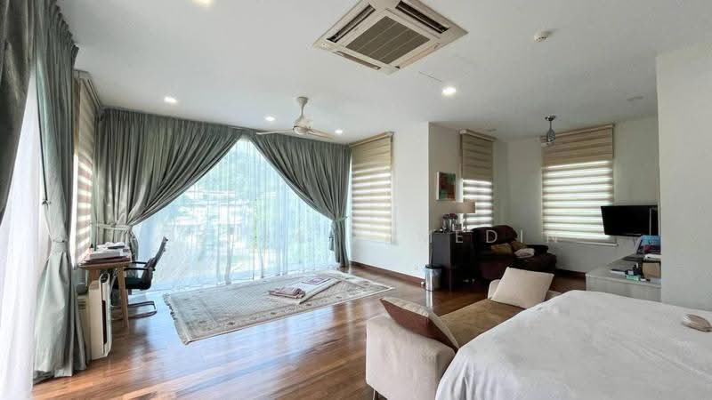Bungalow House untuk Dijual di Kayangan Heights (Shah Alam) - Adzura Zamedin - Bedroom - PropertyGuru.com.my