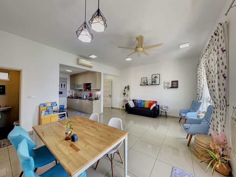 SummerSkye Residences untuk Untuk Dijual - RM 700,000, Mac 2026 - Living Room - PropertyGuru.com.my