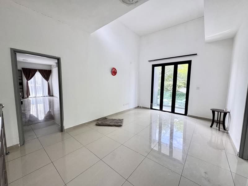 2-storey Terraced House for Sale in Taman Tiram Jaya (Ulu Tiram) - Yik Tat - PropertyGuru.com.my