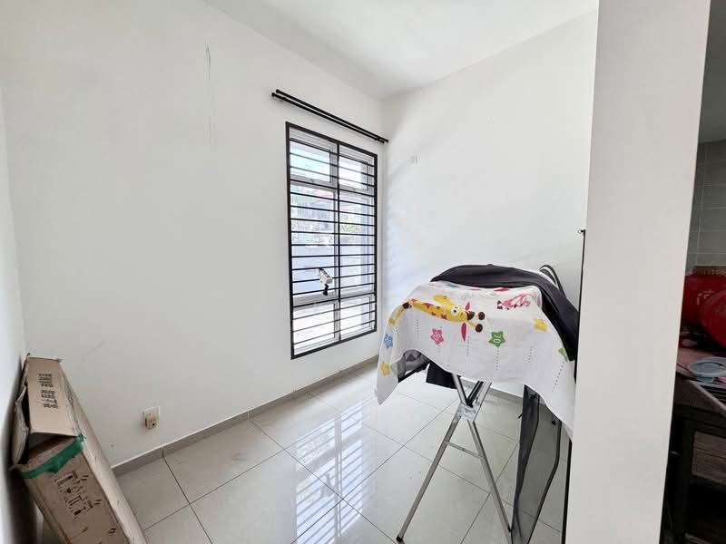 2-storey Terraced House for Sale in Taman Tiram Jaya (Ulu Tiram) - Yik Tat - PropertyGuru.com.my