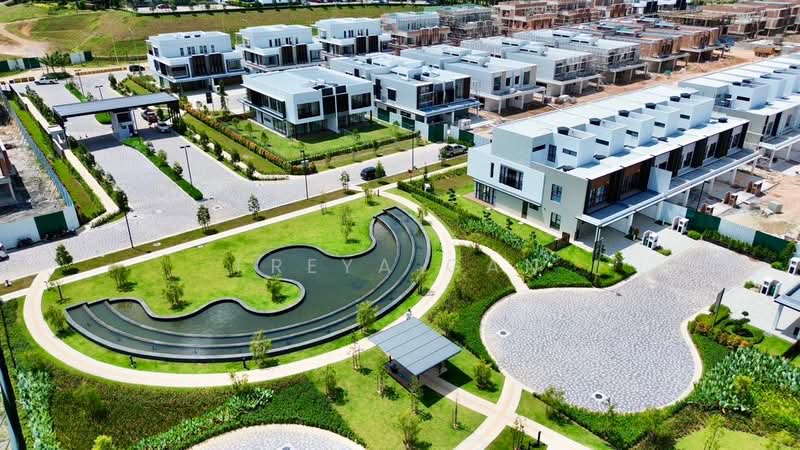 Semi-Detached House for Sale in Gelang Patah (Johor) - Freya Gan - Exterior - PropertyGuru.com.my