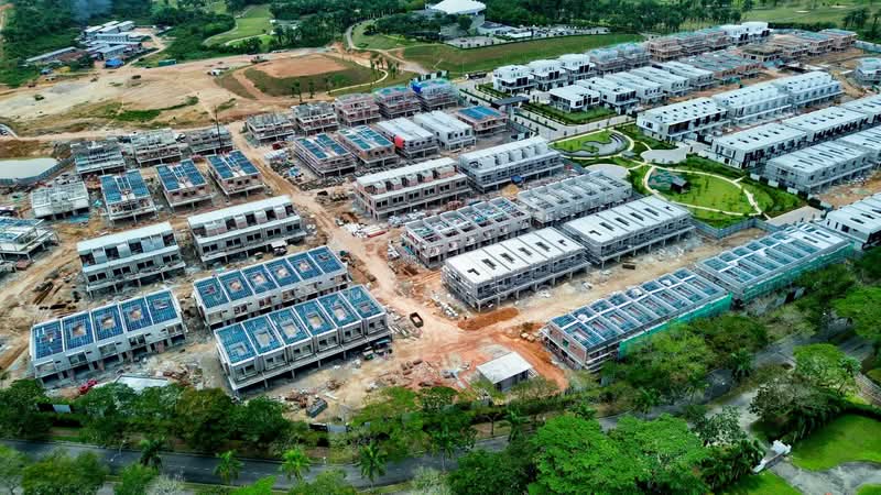 Cluster House for Sale in Leisure Farm (Gelang Patah) - Joshua Song - Exterior - PropertyGuru.com.my