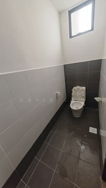 Eco Tropics untuk Untuk Disewa - RM 4,800 /bulan, Mac 2026 - Bathroom - PropertyGuru.com.my