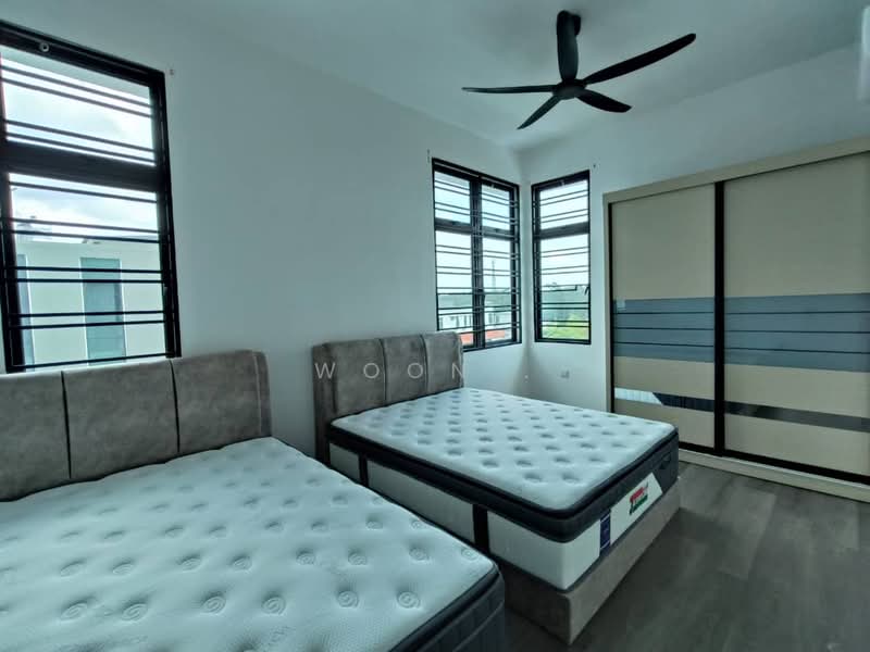 Rumah Berkembar untuk Dijual di Bemban (Melaka) - Woon . - Bedroom - PropertyGuru.com.my