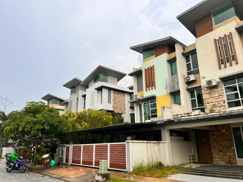 Tiara Puteri untuk Untuk Dijual - RM 940,000, Mac 2026 - Exterior - PropertyGuru.com.my