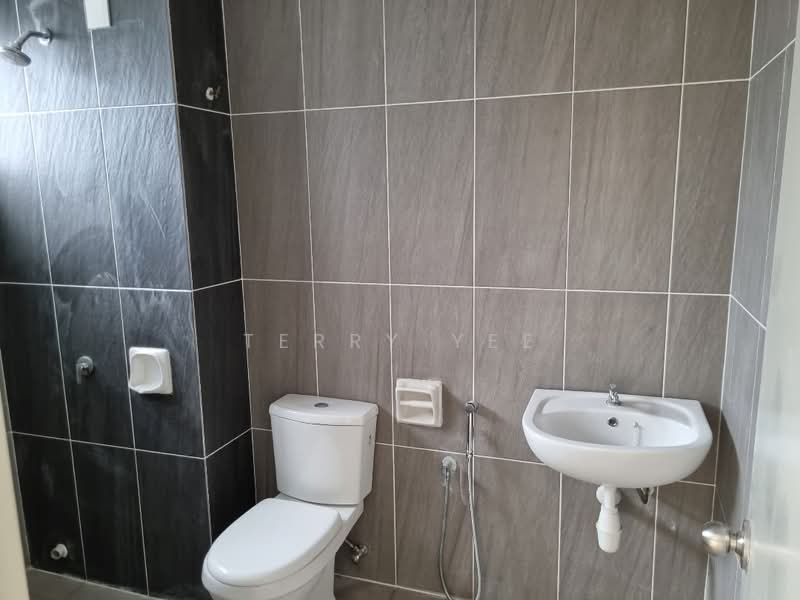 2-storey Terraced House for Rent in Semenyih (Selangor) - Terry Yee - Bathroom - PropertyGuru.com.my