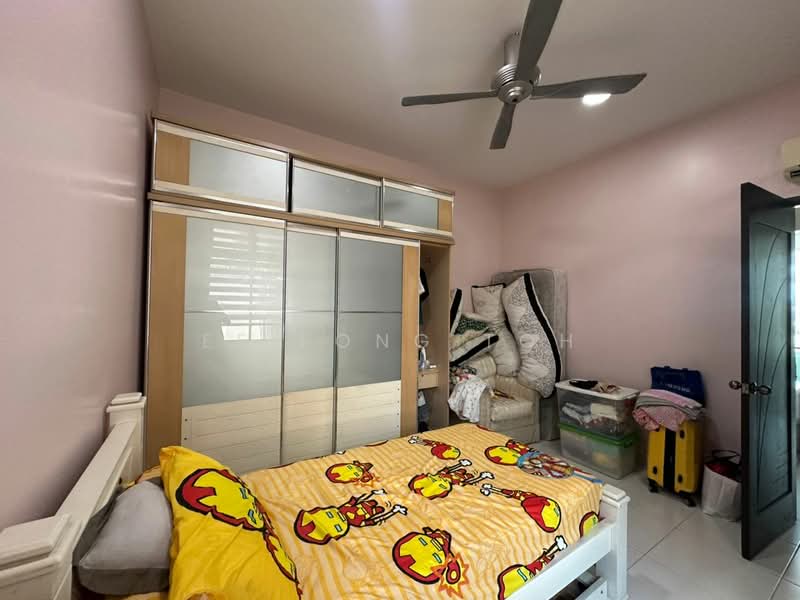 Cluster House for Sale in Taman Sutera Utama (Skudai) - Ee Fong Toh - Bedroom - PropertyGuru.com.my