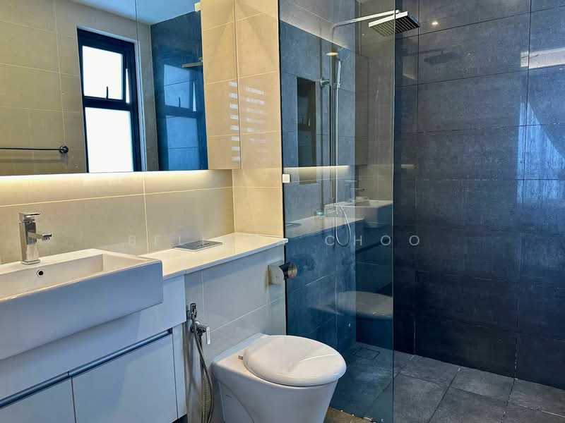 Service Residence for Sale at Setia Sky 88 - Belinda Choo - Bathroom - PropertyGuru.com.my