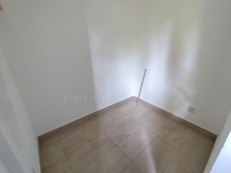 Condominium for Sale at Agile Mont Kiara - Julius Ong - Maids / Store room - PropertyGuru.com.my