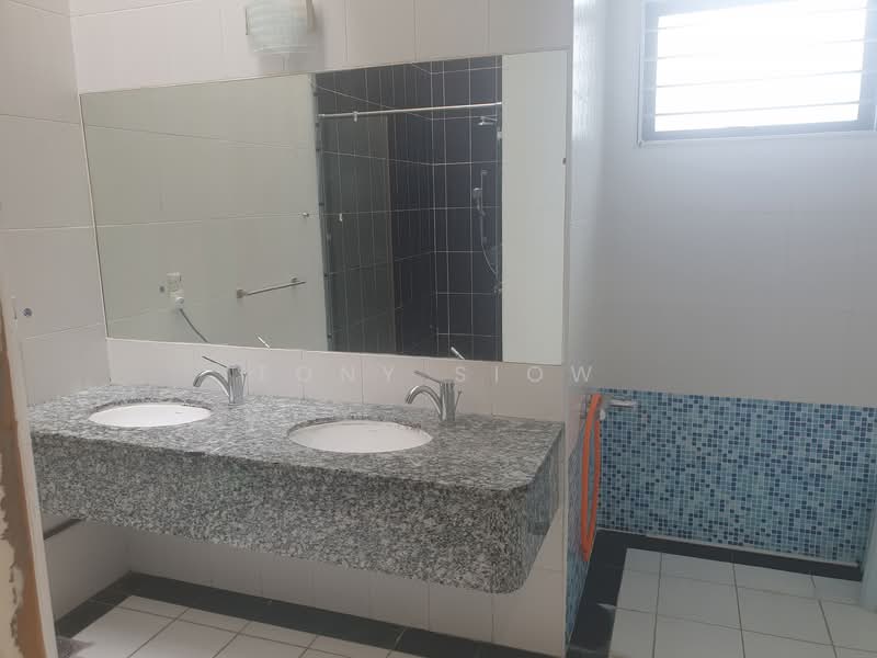 Saujana Glenmarie untuk Untuk Disewa - RM 9,000 /bulan, Mac 2026 - Bathroom - PropertyGuru.com.my