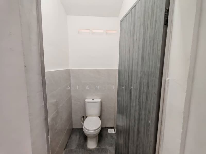 1-storey Terraced House for Sale in Skudai (Johor) - Alan Lee - Bathroom - PropertyGuru.com.my