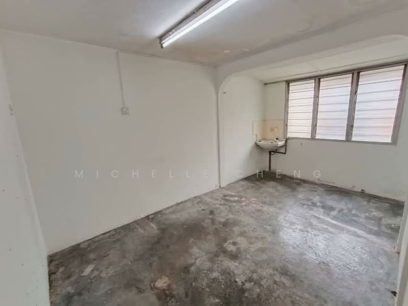 Bercham untuk Untuk Dijual - RM 210,000, Mac 2026 - Dining Room - PropertyGuru.com.my