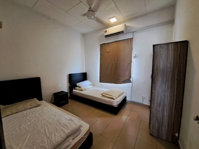 Apartment for Sale at Subang Perdana Goodyear Court 3 - James Loh - Bedroom - PropertyGuru.com.my