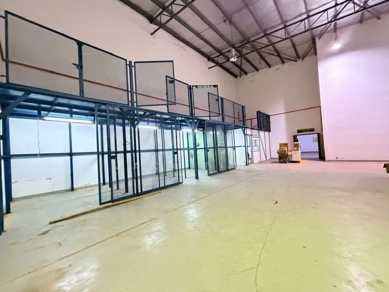 For Rent - Kempas Utama