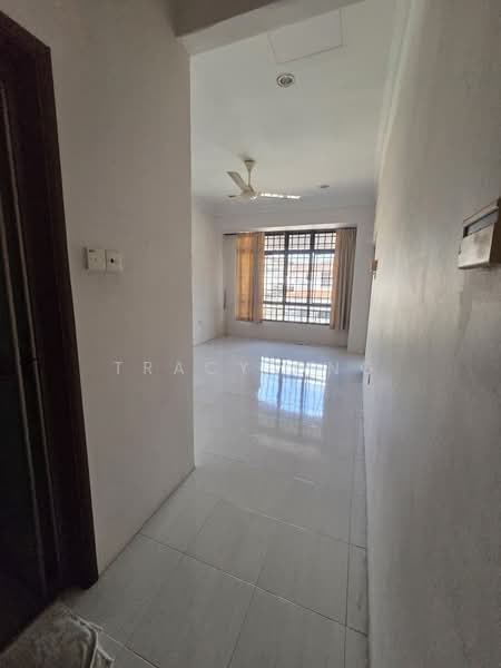 Taman Sutera Utama untuk Untuk Disewa - RM 2,800 /bulan, Mac 2026 - Corridor - PropertyGuru.com.my