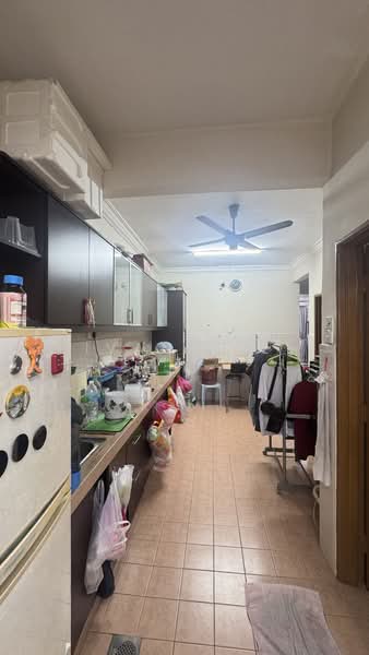 1.5-storey Terraced House for Rent in Bandar Tun Hussein Onn (Cheras) - ivan lee - Kitchen - PropertyGuru.com.my