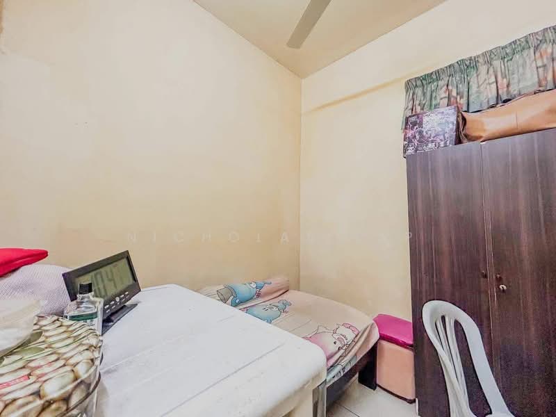 Servis Apartment untuk Dijual di OUG Parklane Phase 2 - Nicholas Yap - Bedroom - PropertyGuru.com.my