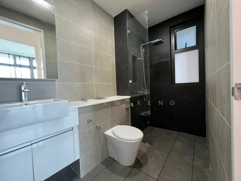 Setia Sky 88 untuk Untuk Disewa - RM 2,800 /bulan, Mac 2026 - Bathroom - PropertyGuru.com.my