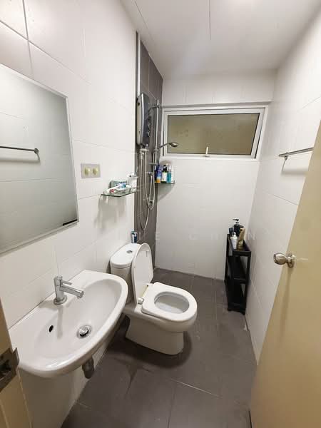 Service Residence for Rent at Pacific Place - Winnie Chin - Bathroom - PropertyGuru.com.my