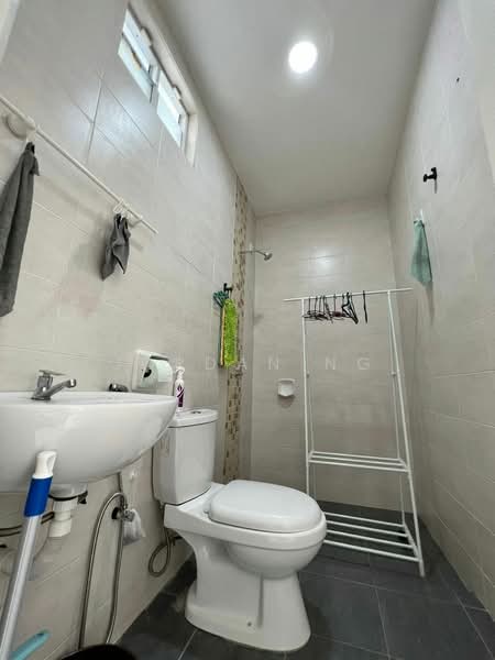Semi-Detached House for Sale in Setia Eco Park (Setia Alam) - Jordan Ng - Bathroom - PropertyGuru.com.my