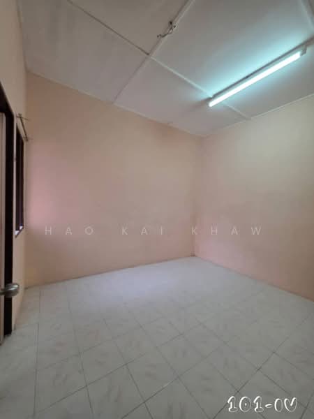 Terraced House for Sale in Klang (Selangor) - Hao Kai Khaw - Bedroom - PropertyGuru.com.my