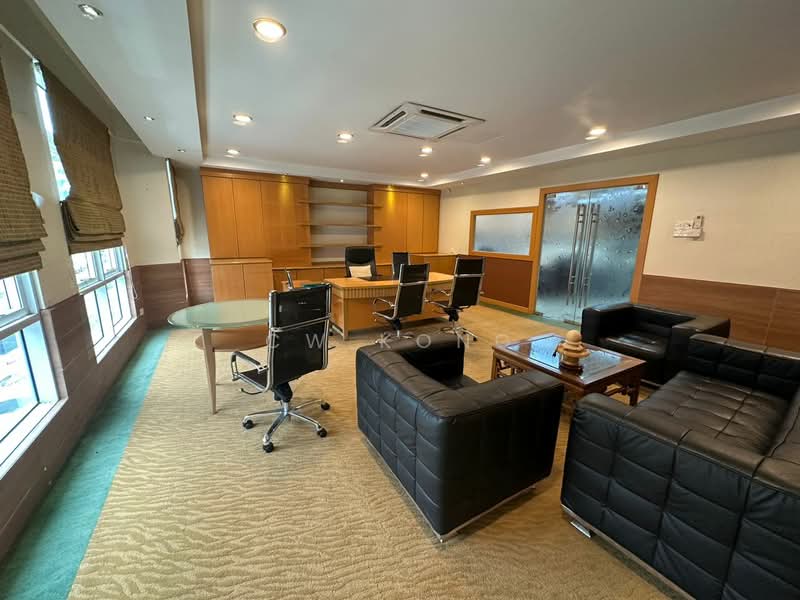 Office for Rent in Bandar Puteri Puchong (Puchong) - CW Kong - Interior - PropertyGuru.com.my