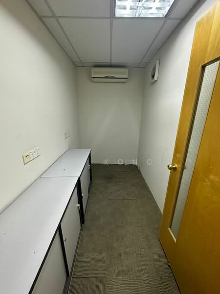 Office for Rent in Bandar Puteri Puchong (Puchong) - CW Kong - Interior - PropertyGuru.com.my