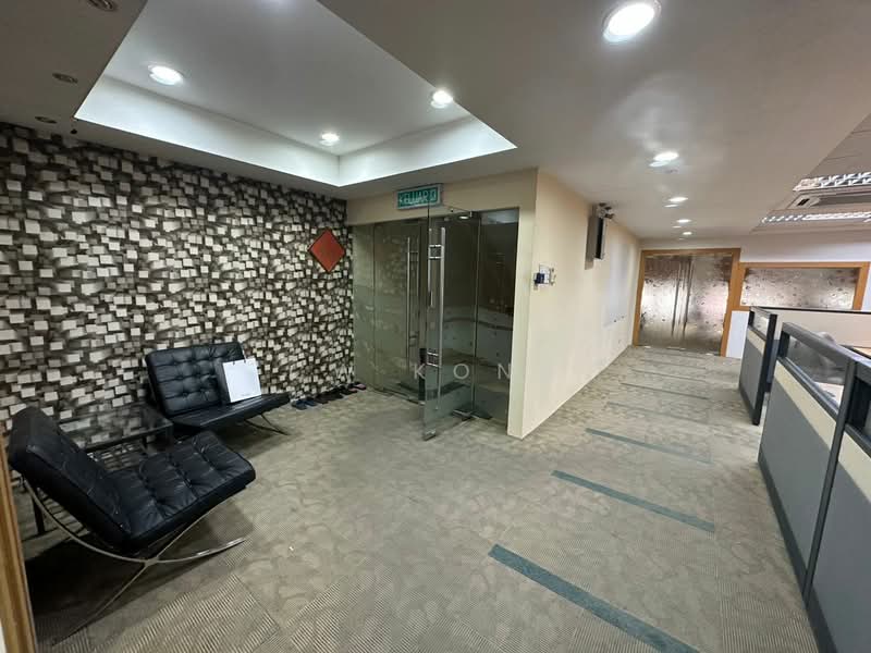 Office for Rent in Bandar Puteri Puchong (Puchong) - CW Kong - Interior - PropertyGuru.com.my
