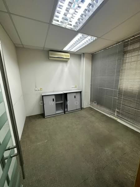 Office for Rent in Bandar Puteri Puchong (Puchong) - CW Kong - Interior - PropertyGuru.com.my