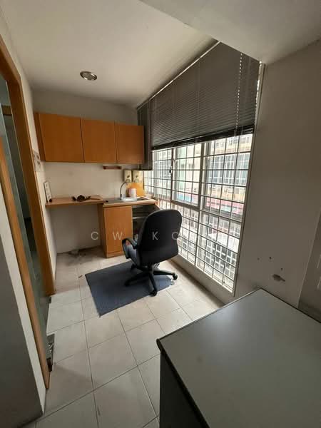 Office for Rent in Bandar Puteri Puchong (Puchong) - CW Kong - Study - PropertyGuru.com.my