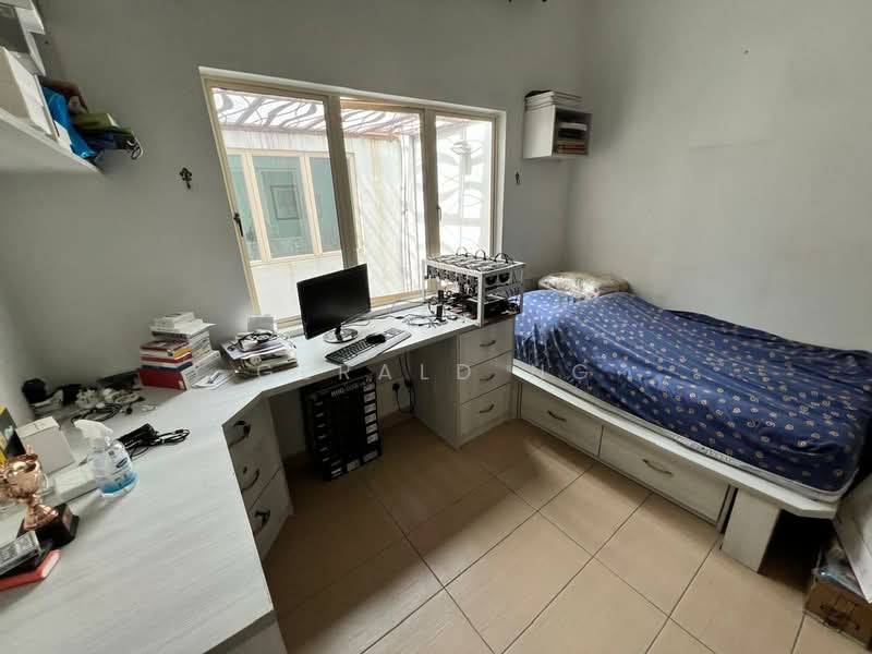 2-storey Terraced House for Sale in Bangsar (Kuala Lumpur) - Gerald Ng - Bedroom - PropertyGuru.com.my