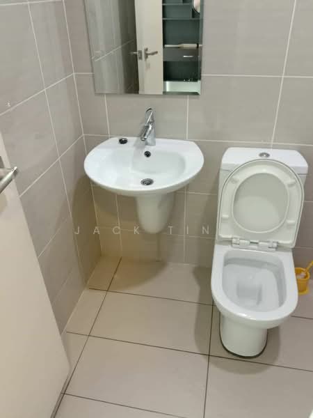 Sky Loft Premium Suites untuk Untuk Disewa - RM 1,250 /bulan, Mac 2026 - Bathroom - PropertyGuru.com.my