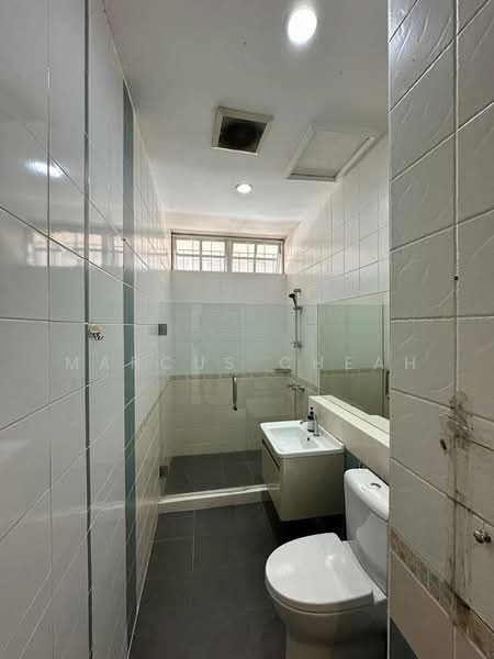 Shop / Office for Rent in Pulau Tikus (Penang) - Marcus Cheah - Bathroom - PropertyGuru.com.my