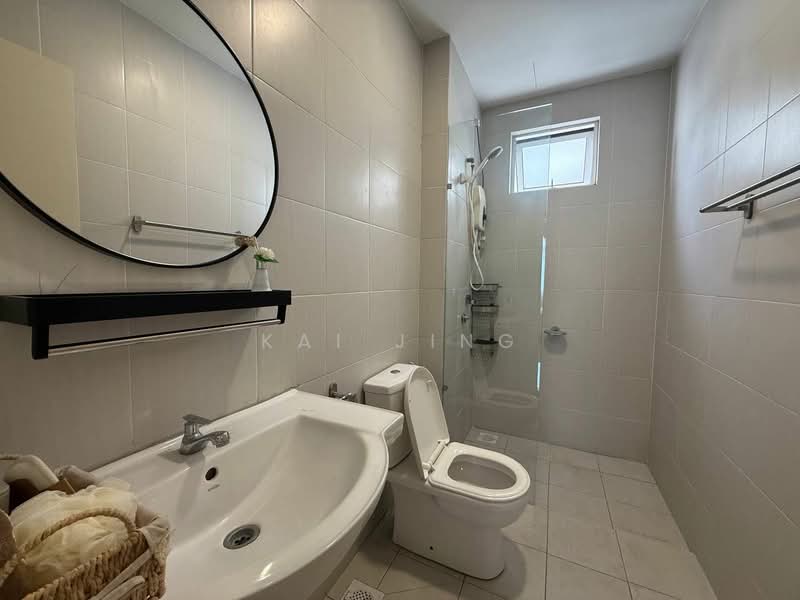 Meridin Bayvue Serviced Apartment untuk Untuk Disewa - RM 2,300 /bulan, Mac 2026 - Bathroom - PropertyGuru.com.my