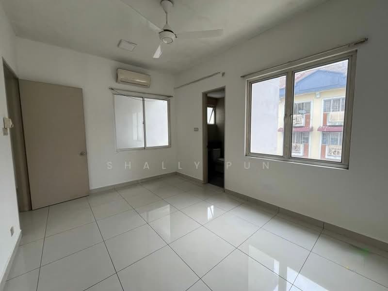 3-storey Terraced House for Rent in Subang Jaya (Selangor) - Shally Pun - Interior - PropertyGuru.com.my