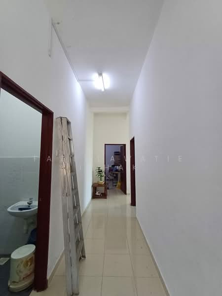 CORNER LOT Teres Setingkat Pinggiran Putra 2, Pak Mahat, Kuantan [TANAH TEPI LUAS] untuk Untuk Dijual - RM 370,000, Apr 2026 - Corridor - PropertyGuru.com.my