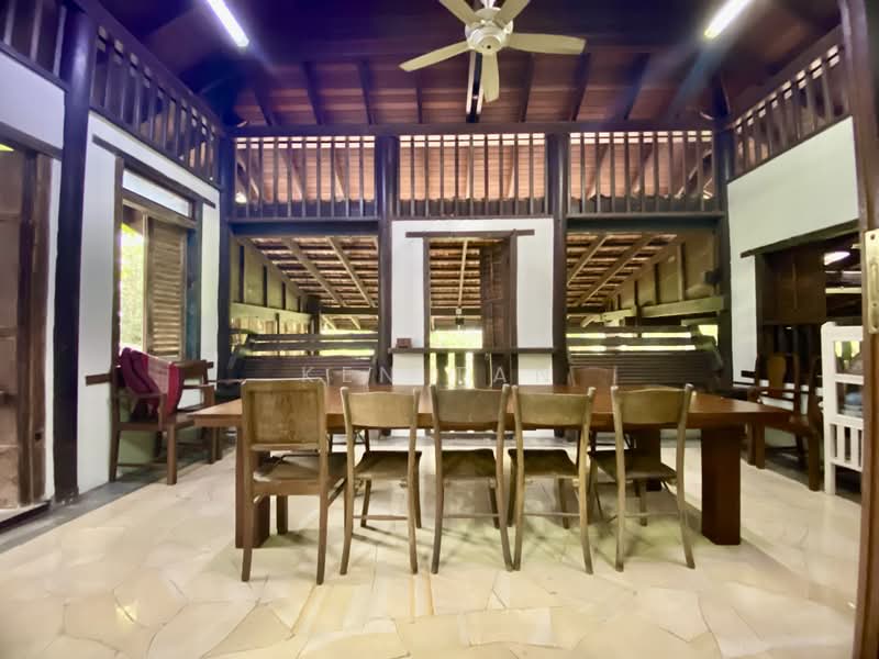 Rumah Banglo untuk Dijual di Saujana (Selangor) - Ken Tan - Dining Room - PropertyGuru.com.my