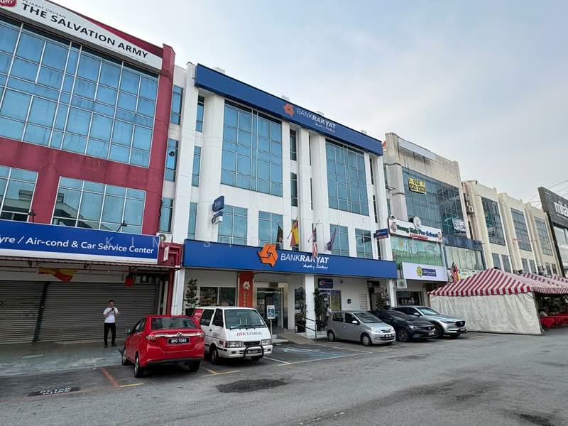 Shop for Sale in Bandar Puteri Puchong (Puchong) - Kim Siong Chen - Exterior - PropertyGuru.com.my