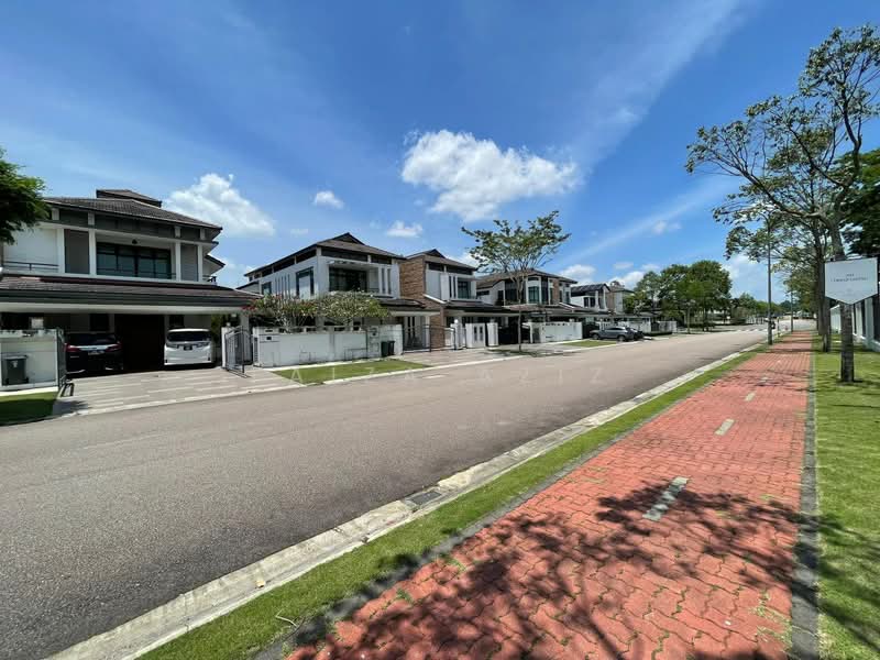 Semi-Detached House for Sale in Taman Eko Botanic (Gelang Patah) - Faiza Aziz - Exterior - PropertyGuru.com.my