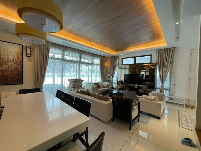 Semi-Detached House for Sale in Taman Eko Botanic (Gelang Patah) - Faiza Aziz - Living Room - PropertyGuru.com.my