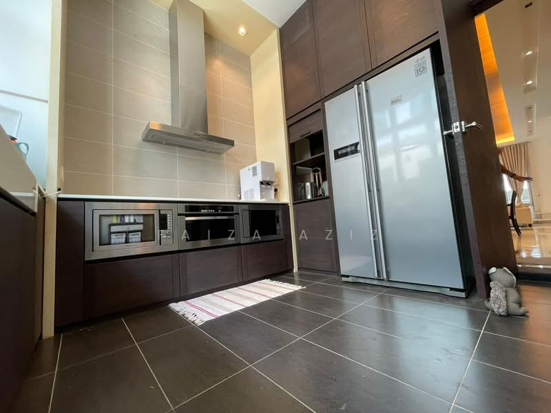 Semi-Detached House for Sale in Taman Eko Botanic (Gelang Patah) - Faiza Aziz - Kitchen - PropertyGuru.com.my