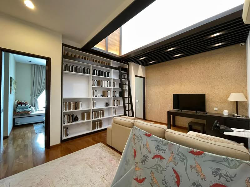 Semi-Detached House for Sale in Taman Eko Botanic (Gelang Patah) - Faiza Aziz - Living Room - PropertyGuru.com.my