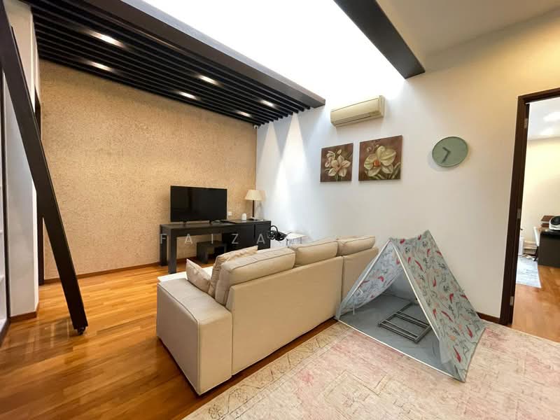 Semi-Detached House for Sale in Taman Eko Botanic (Gelang Patah) - Faiza Aziz - Living Room - PropertyGuru.com.my