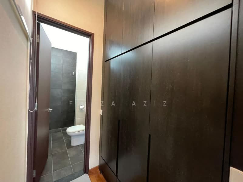 Semi-Detached House for Sale in Taman Eko Botanic (Gelang Patah) - Faiza Aziz - Bathroom - PropertyGuru.com.my
