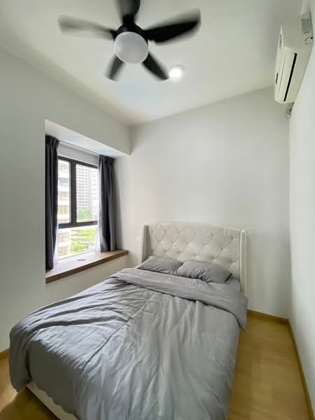 Condominium for Rent at Bay Laurel @ Country Garden Danga Bay - Han Lu Yung - Bedroom - PropertyGuru.com.my