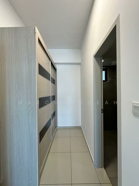 Waterside Residence untuk Untuk Disewa - RM 3,300 /bulan, Mac 2026 - Corridor - PropertyGuru.com.my