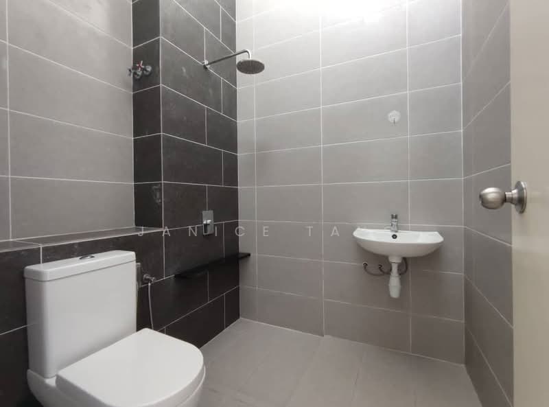 2-storey Terraced House for Sale in Setia Alam (Selangor) - Janice Tang - Bathroom - PropertyGuru.com.my