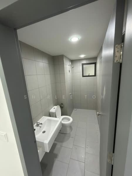Condominium for Rent at E'Island Lake Haven - Shirlee Toh - Bathroom - PropertyGuru.com.my