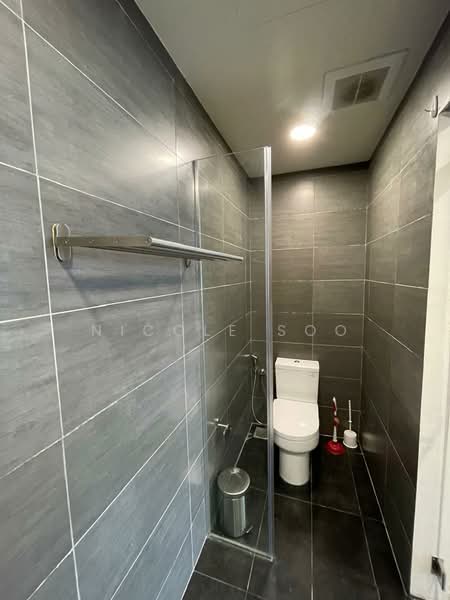 Expressionz Professional Suites untuk Untuk Disewa - RM 1,500 /bulan, Mac 2026 - Bathroom - PropertyGuru.com.my