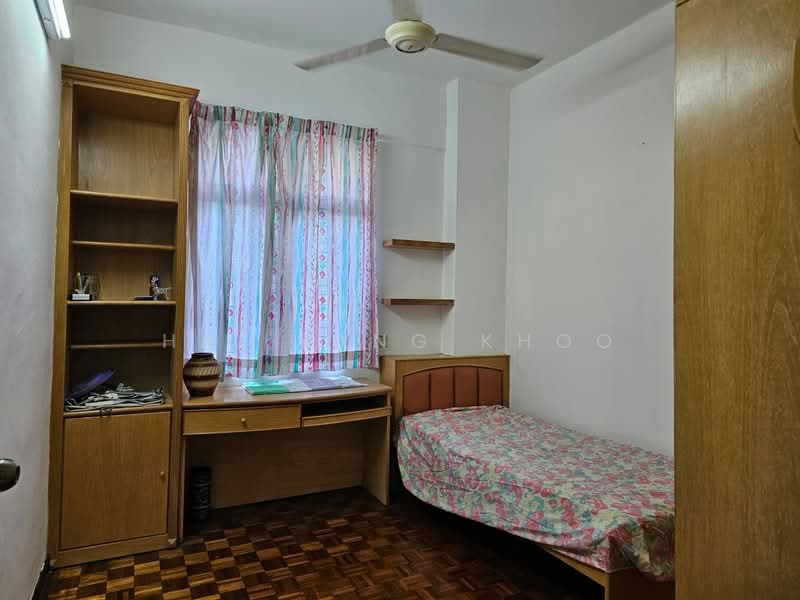 Desa Universiti untuk Untuk Dijual - RM 550,000, Mac 2026 - Bedroom - PropertyGuru.com.my